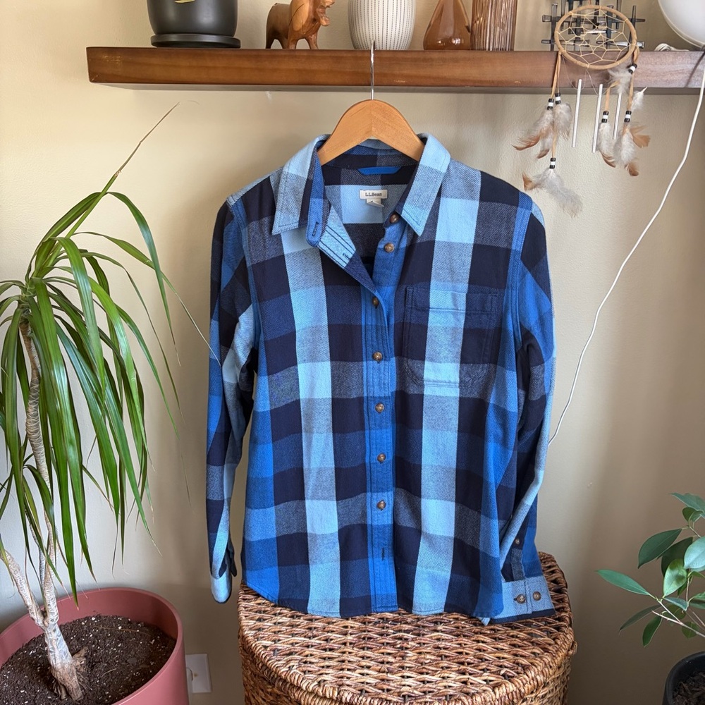 LL Bean Blue Plaid Flannel Button Down